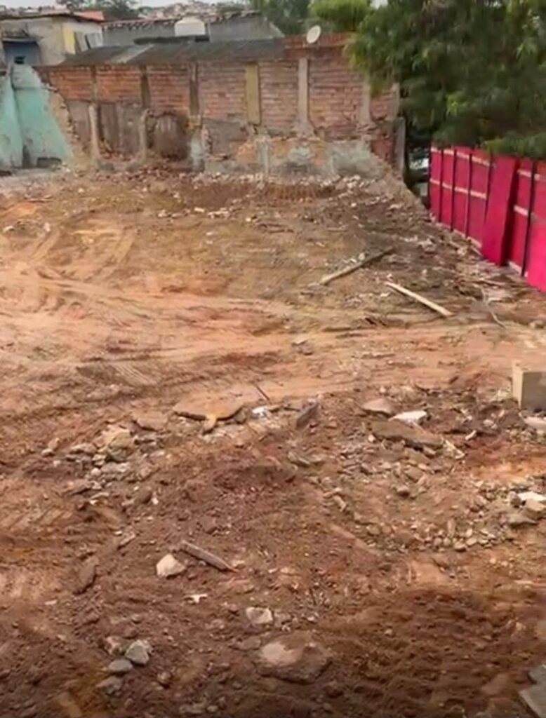 TERRENO A VENDA JD. UBIRAJARA